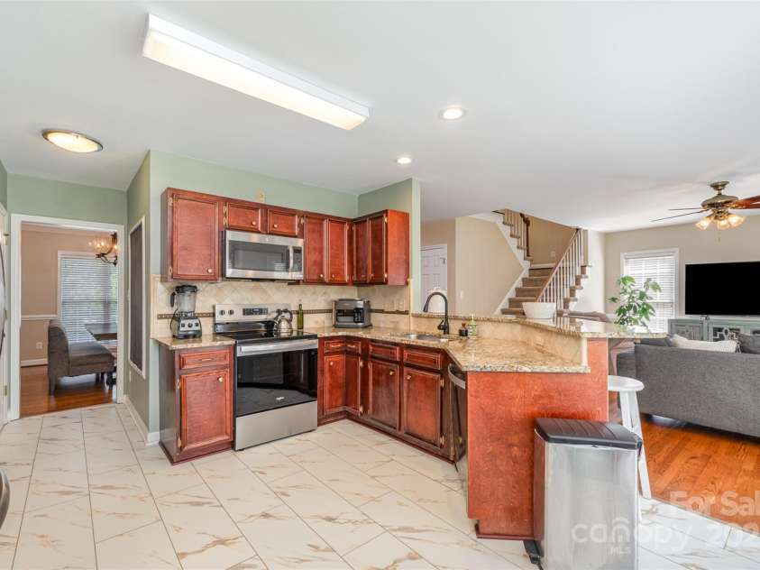 591 Highland Ridge Road, Mooresville, NC 28115.  MLS# CAR4244322, YatesRealty ID 5351. 