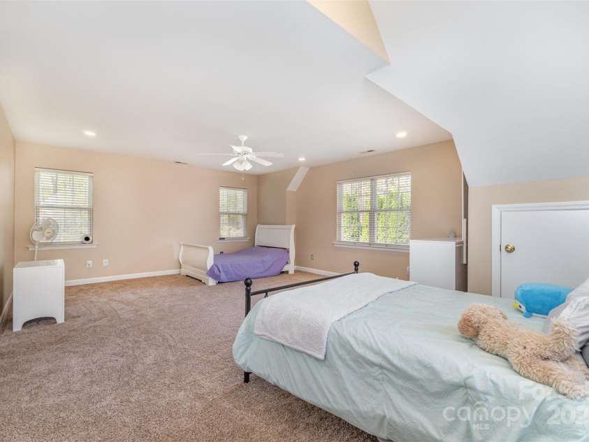 591 Highland Ridge Road, Mooresville, NC 28115.  MLS# CAR4244322, YatesRealty ID 5351. 