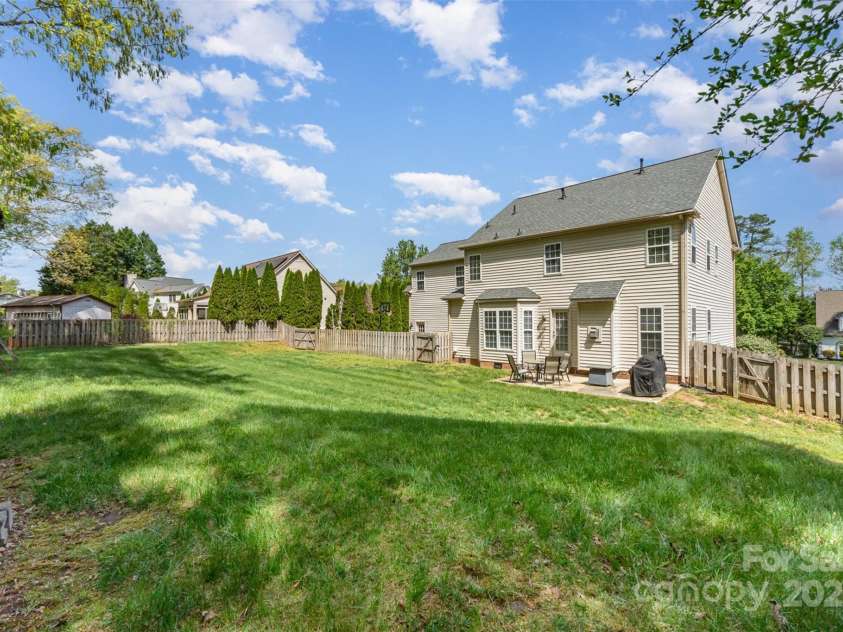 591 Highland Ridge Road, Mooresville, NC 28115.  MLS# CAR4244322, YatesRealty ID 5351. 