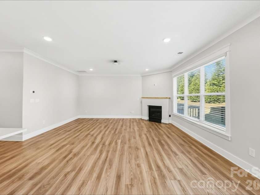 4009 Belle Landing Road, Charlotte, NC 28270.  MLS# CAR4429288, YatesRealty ID 53510. 