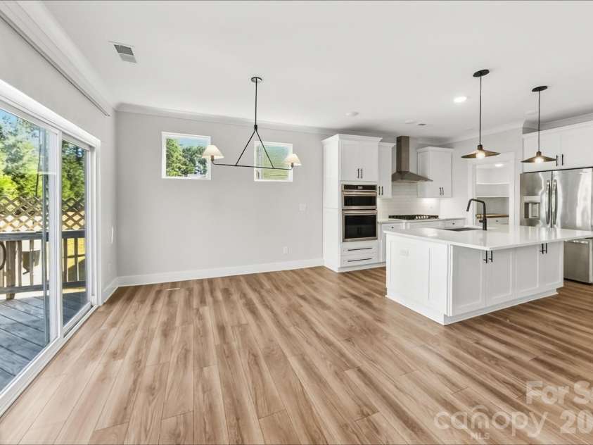4009 Belle Landing Road, Charlotte, NC 28270.  MLS# CAR4429288, YatesRealty ID 53510. 