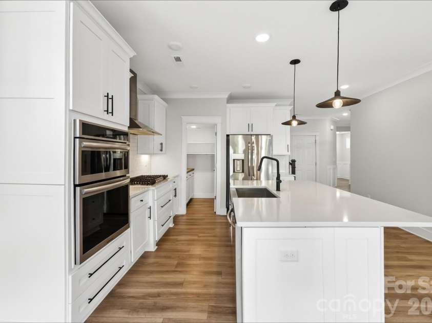4009 Belle Landing Road, Charlotte, NC 28270.  MLS# CAR4429288, YatesRealty ID 53510. 