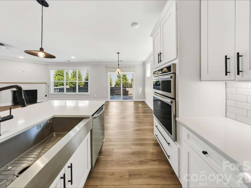 4009 Belle Landing Road, Charlotte, NC 28270.  MLS# CAR4429288, YatesRealty ID 53510. 