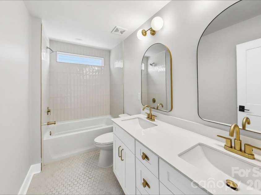 4009 Belle Landing Road, Charlotte, NC 28270.  MLS# CAR4429288, YatesRealty ID 53510. 