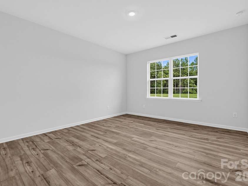 404 Waxhaw Village Road, Lancaster, SC 29720.  MLS# CAR4429294, YatesRealty ID 53512. 