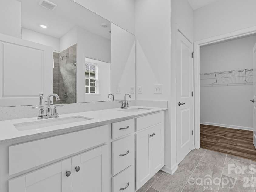 404 Waxhaw Village Road, Lancaster, SC 29720.  MLS# CAR4429294, YatesRealty ID 53512. 