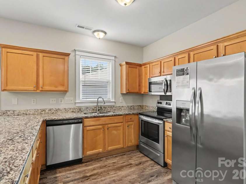 13714 Carleen Way Drive, Charlotte, NC 28213.  MLS# CAR4426161, YatesRealty ID 53514. 