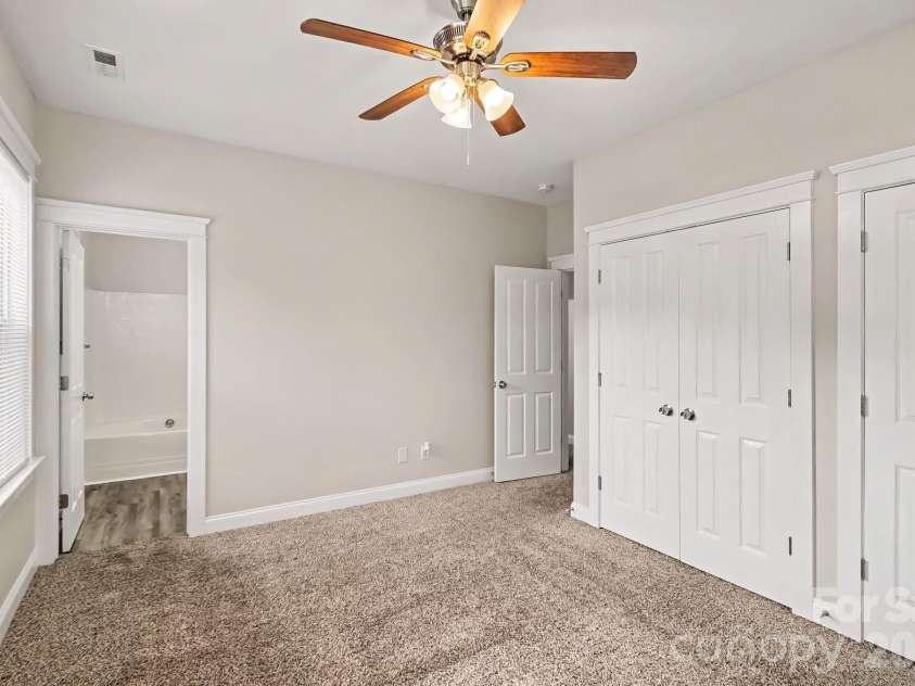 13714 Carleen Way Drive, Charlotte, NC 28213.  MLS# CAR4426161, YatesRealty ID 53514. 