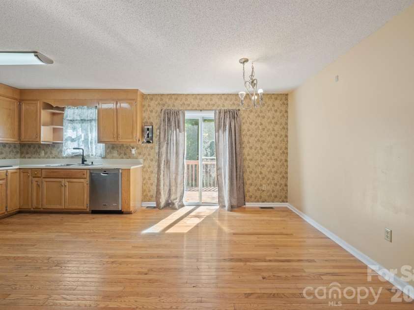 3234 Smokey Lane, Lenoir, NC 28645.  MLS# CAR4429038, YatesRealty ID 53516. 