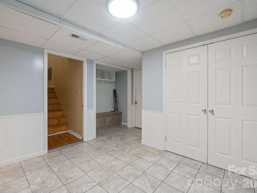 3234 Smokey Lane, Lenoir, NC 28645.  MLS# CAR4429038, YatesRealty ID 53516. 