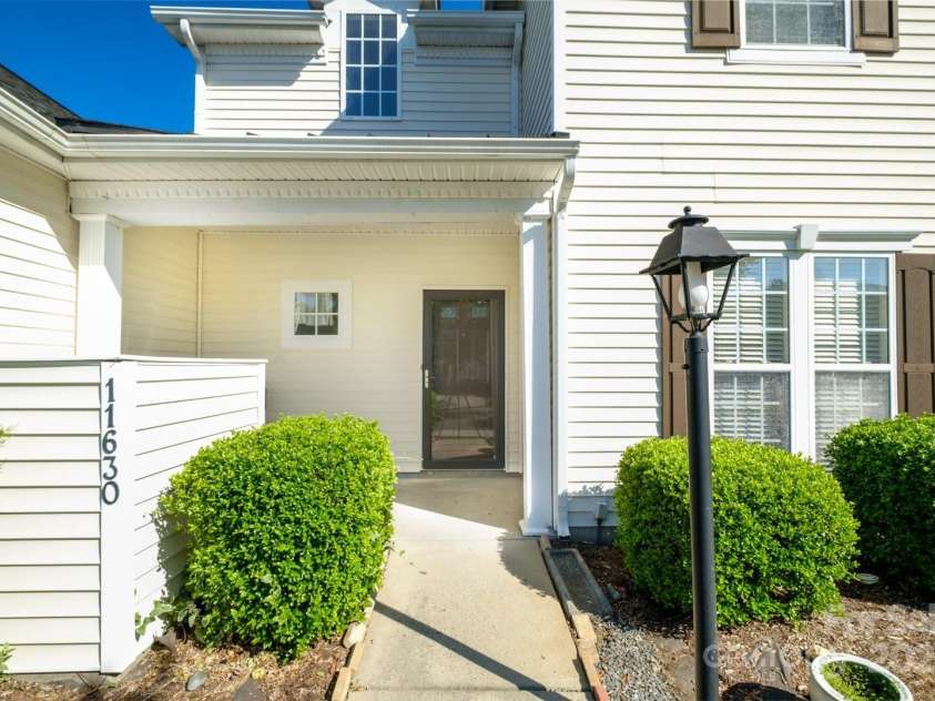11630 Lioness Street, Charlotte, NC 28273.  MLS# CAR4244281, YatesRealty ID 5352. 