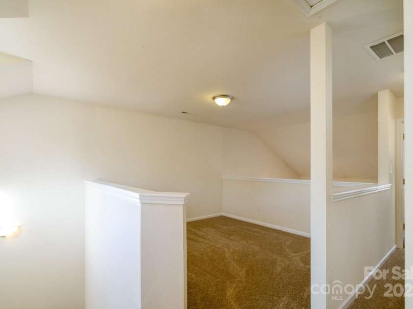 11630 Lioness Street, Charlotte, NC 28273.  MLS# CAR4244281, YatesRealty ID 5352. 