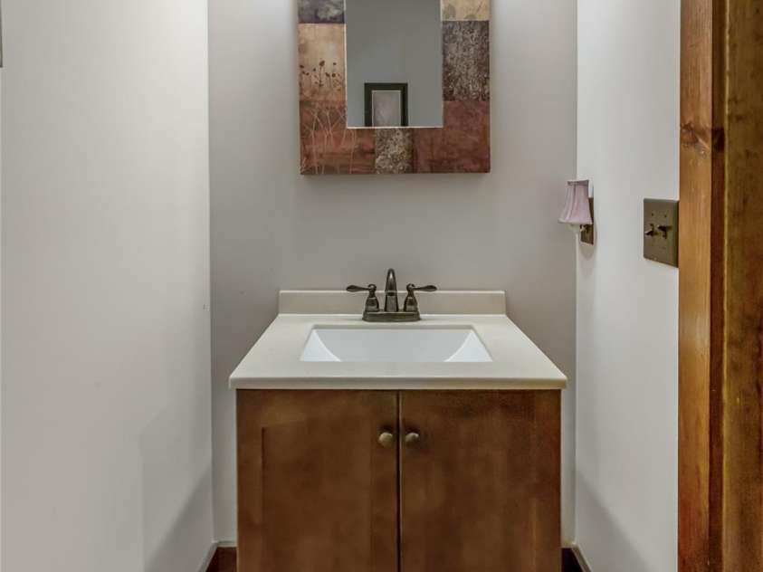 635 Whisper Mountain Drive, Leicester, NC 28748.  MLS# CAR4302796, YatesRealty ID 5352. Half Bath by Foyer on Main Level