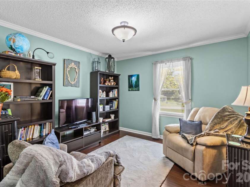 186 Antler Drive, Statesville, NC 28625.  MLS# CAR4429218, YatesRealty ID 53520. 
