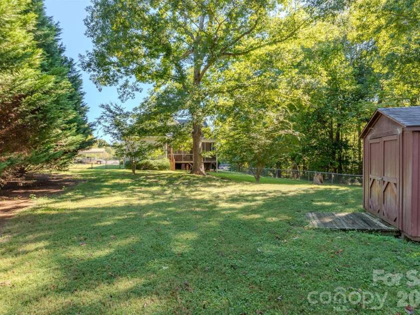 9008 Meredith Leigh Lane, Cherryville, NC 28021.  MLS# CAR4429079, YatesRealty ID 53522. 