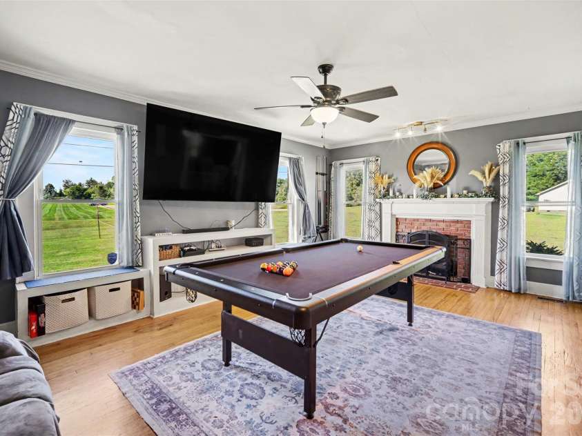 1026 Alpha Drive, Shelby, NC 28150.  MLS# CAR4428915, YatesRealty ID 53523. 