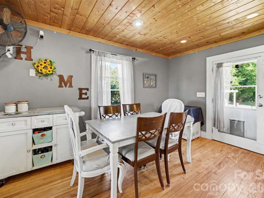 1026 Alpha Drive, Shelby, NC 28150.  MLS# CAR4428915, YatesRealty ID 53523. 