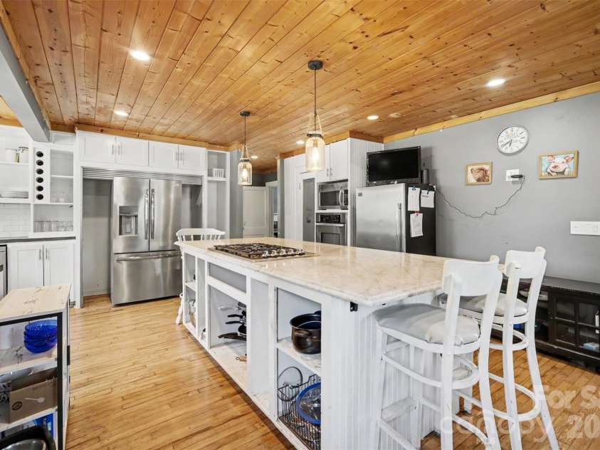 1026 Alpha Drive, Shelby, NC 28150.  MLS# CAR4428915, YatesRealty ID 53523. 