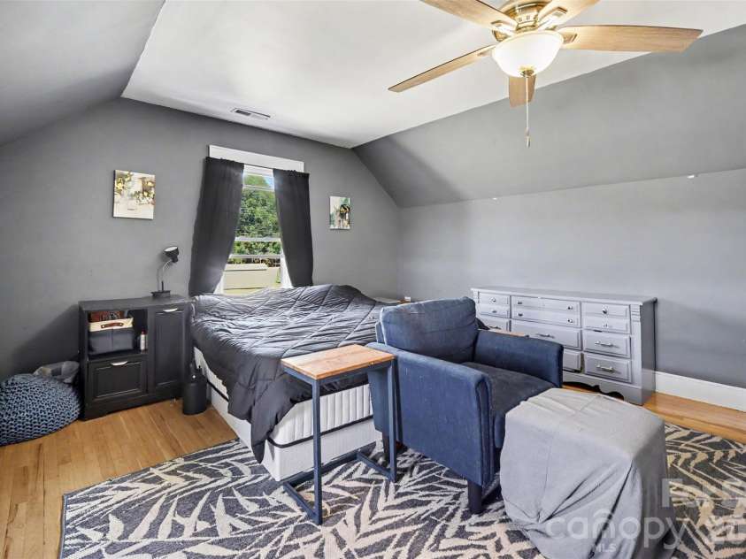 1026 Alpha Drive, Shelby, NC 28150.  MLS# CAR4428915, YatesRealty ID 53523. 