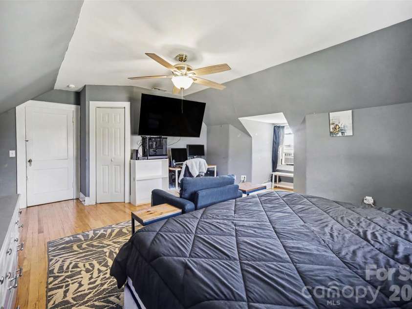 1026 Alpha Drive, Shelby, NC 28150.  MLS# CAR4428915, YatesRealty ID 53523. 