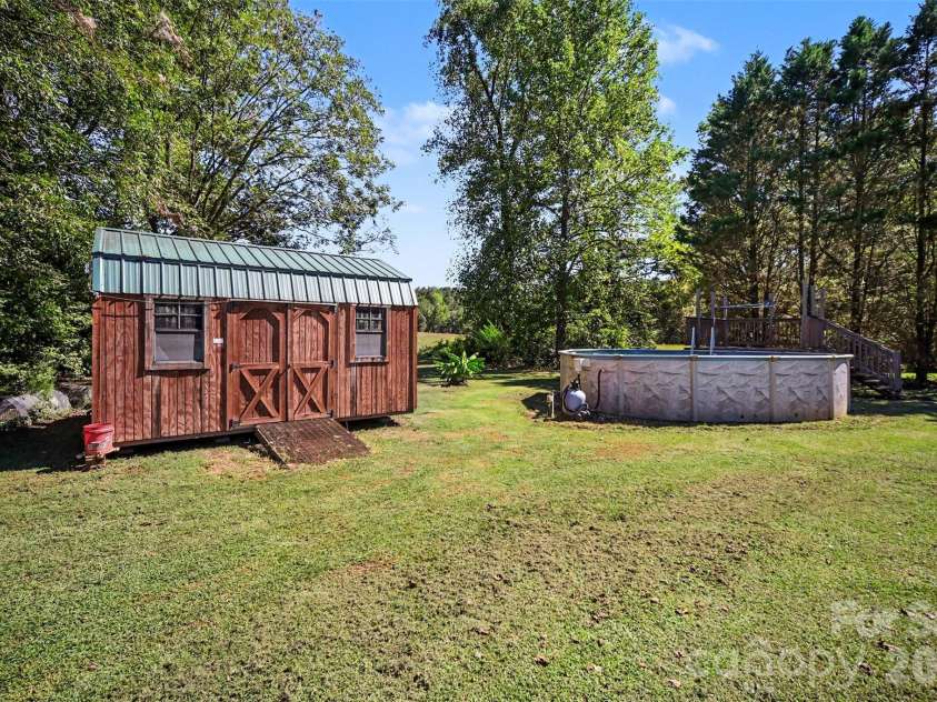 1026 Alpha Drive, Shelby, NC 28150.  MLS# CAR4428915, YatesRealty ID 53523. 