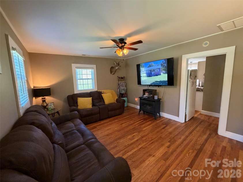 41 Whitner Drive, Marion, NC 28752.  MLS# CAR4429202, YatesRealty ID 53525. 