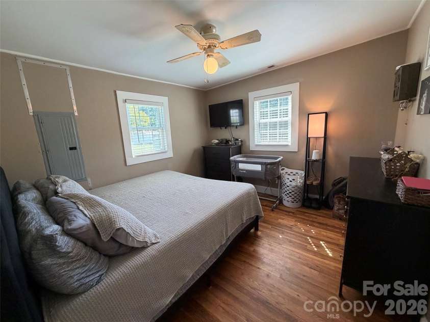 41 Whitner Drive, Marion, NC 28752.  MLS# CAR4429202, YatesRealty ID 53525. 