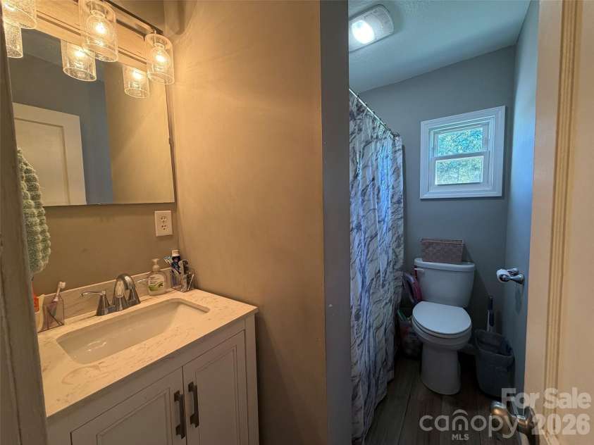41 Whitner Drive, Marion, NC 28752.  MLS# CAR4429202, YatesRealty ID 53525. 