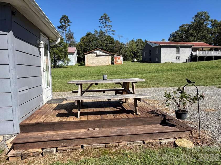 41 Whitner Drive, Marion, NC 28752.  MLS# CAR4429202, YatesRealty ID 53525. 