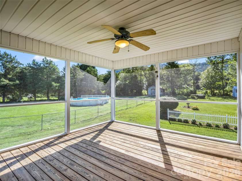 1323 Havenwood Drive, Morganton, NC 28655.  MLS# CAR4429285, YatesRealty ID 53526. 