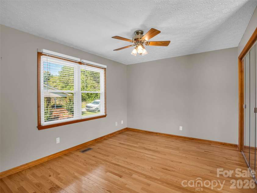 1323 Havenwood Drive, Morganton, NC 28655.  MLS# CAR4429285, YatesRealty ID 53526. 