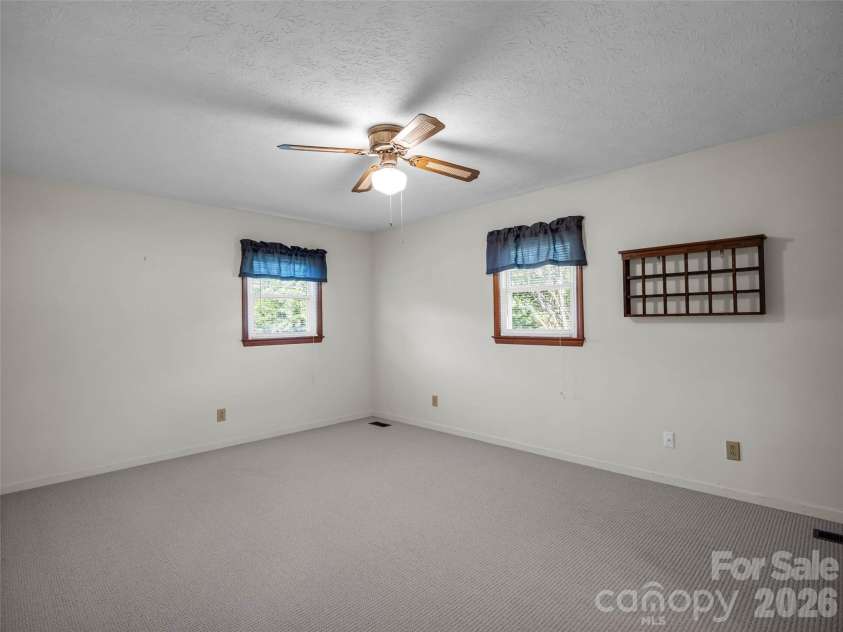 1323 Havenwood Drive, Morganton, NC 28655.  MLS# CAR4429285, YatesRealty ID 53526. 