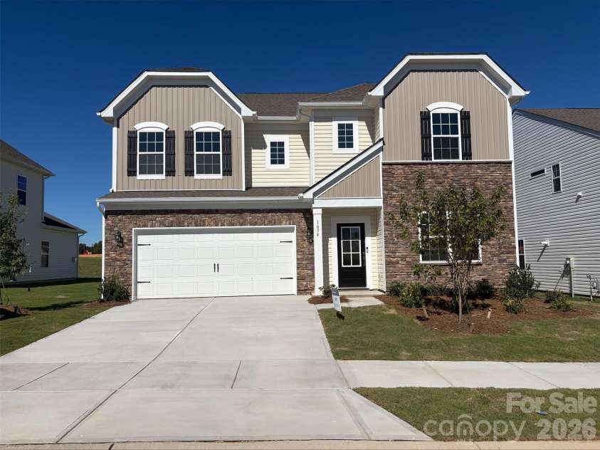 1634 Grassy Knoll Trail, Maiden, NC 28650.  MLS# CAR4429377, YatesRealty ID 53527. 