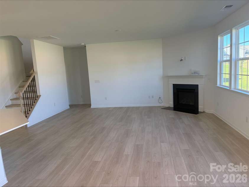 1634 Grassy Knoll Trail, Maiden, NC 28650.  MLS# CAR4429377, YatesRealty ID 53527. 