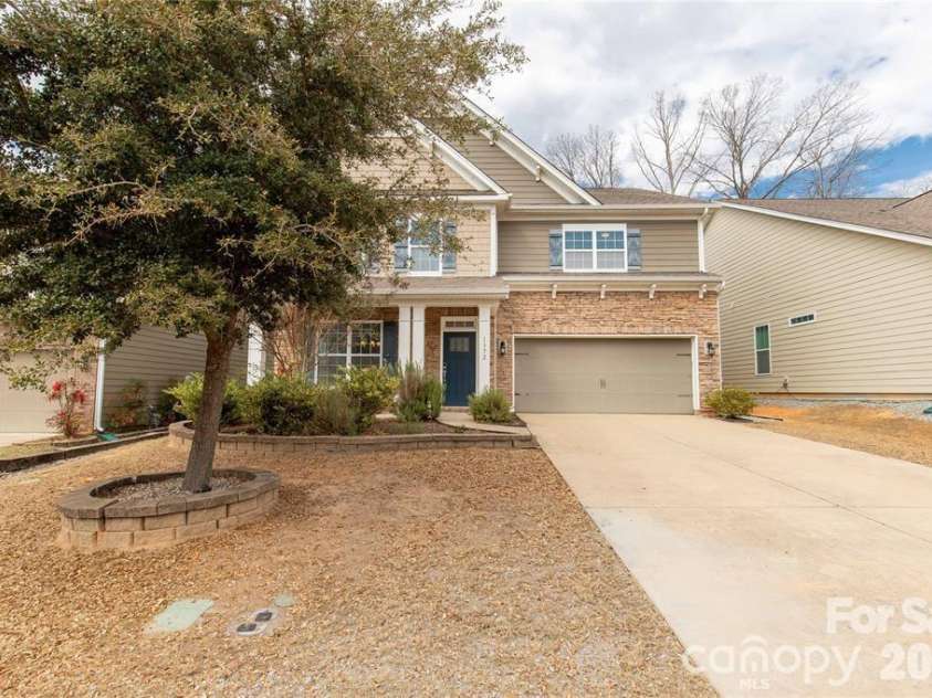 1372 Rainier Drive, Fort Mill, SC 29708.  MLS# CAR4429367, YatesRealty ID 53528. 