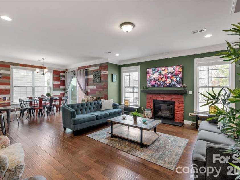 1372 Rainier Drive, Fort Mill, SC 29708.  MLS# CAR4429367, YatesRealty ID 53528. 