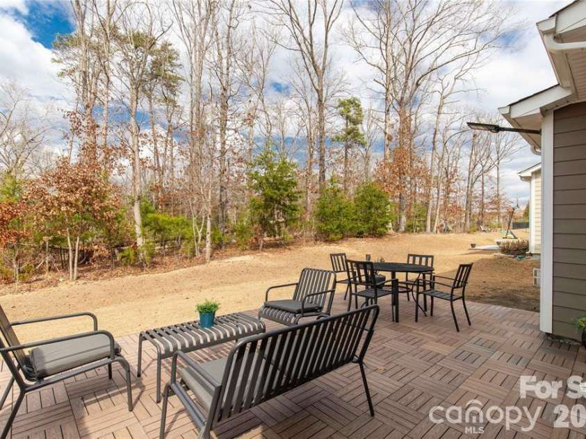 1372 Rainier Drive, Fort Mill, SC 29708.  MLS# CAR4429367, YatesRealty ID 53528. 