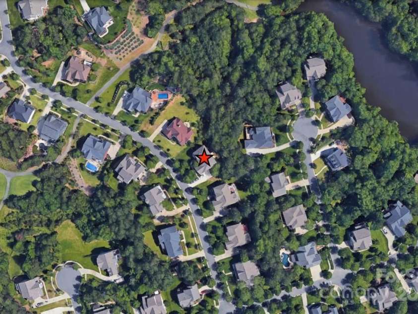 722 Fairway Point Drive, Fort Mill, SC 29708.  MLS# CAR4232494, YatesRealty ID 5353. Aerial view of home