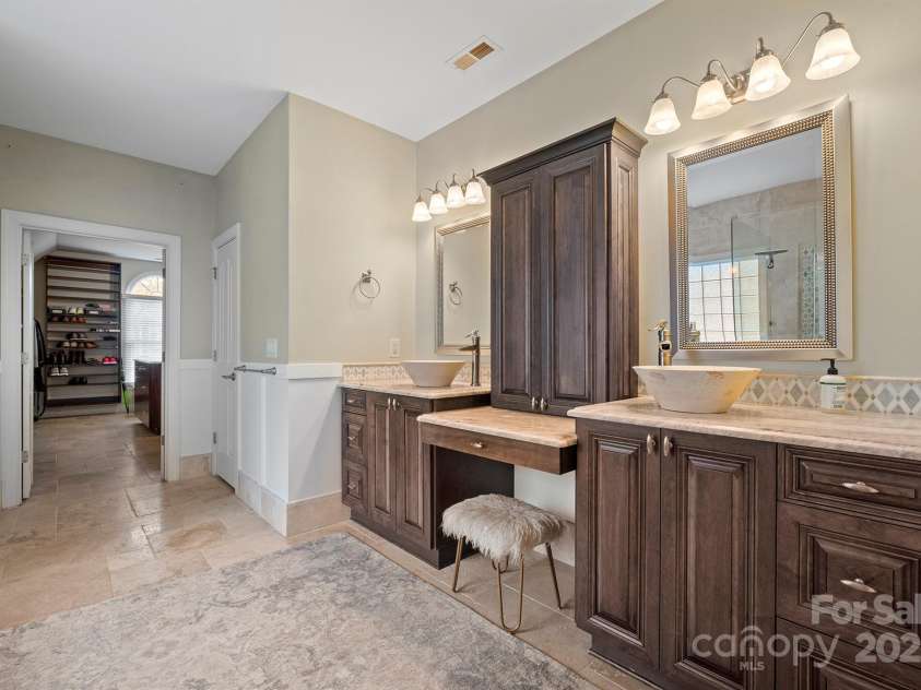 722 Fairway Point Drive, Fort Mill, SC 29708.  MLS# CAR4232494, YatesRealty ID 5353. Primary Bathroom