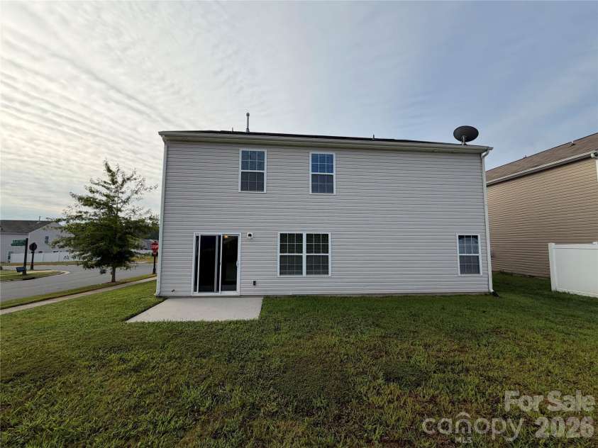 1554 Gaston Mountain Drive, Dallas, NC 28034.  MLS# CAR4429393, YatesRealty ID 53531. 
