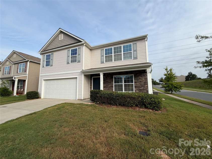 1554 Gaston Mountain Drive, Dallas, NC 28034.  MLS# CAR4429393, YatesRealty ID 53531. 