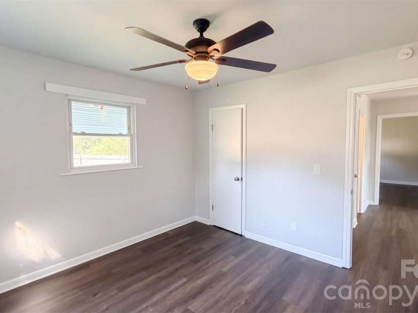 101 Craig Street, Stanley, NC 28164.  MLS# CAR4429405, YatesRealty ID 53534. 
