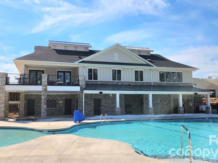 1640 Grassy Knoll Trail, Maiden, NC 28650.  MLS# CAR4429406, YatesRealty ID 53535. 