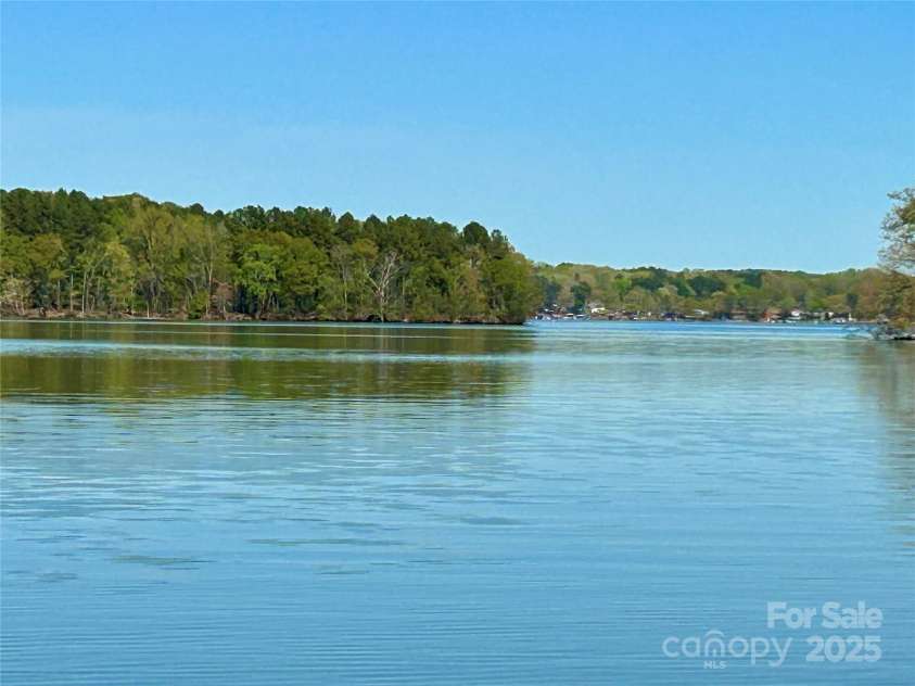 15170 Cove Point Lane, Norwood, NC 28128.  MLS# CAR4242293, YatesRealty ID 5354. 