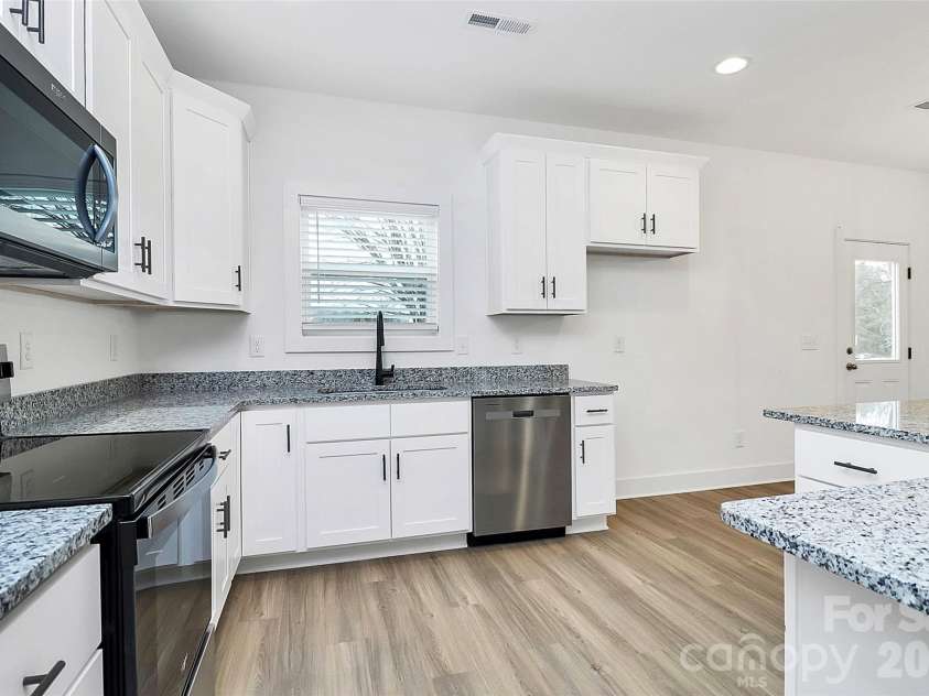 3307 Old Pageland Monroe Road, Monroe, NC 28112.  MLS# CAR4345936, YatesRealty ID 5354. 