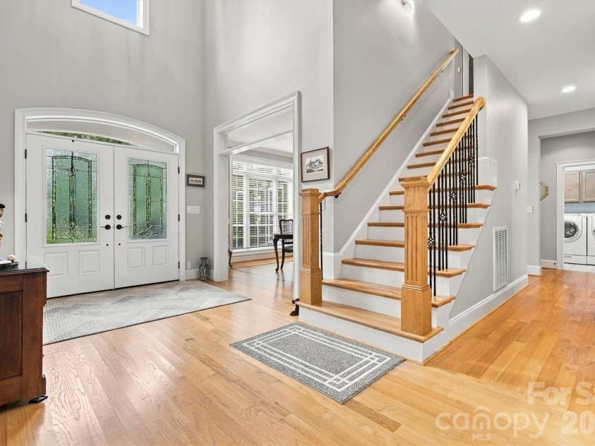 7159 Inverness Drive, Denver, NC 28037.  MLS# CAR4429099, YatesRealty ID 53541. 