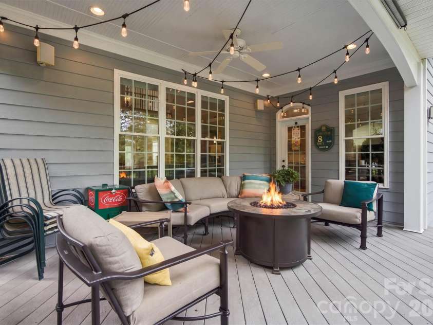 7159 Inverness Drive, Denver, NC 28037.  MLS# CAR4429099, YatesRealty ID 53541. 