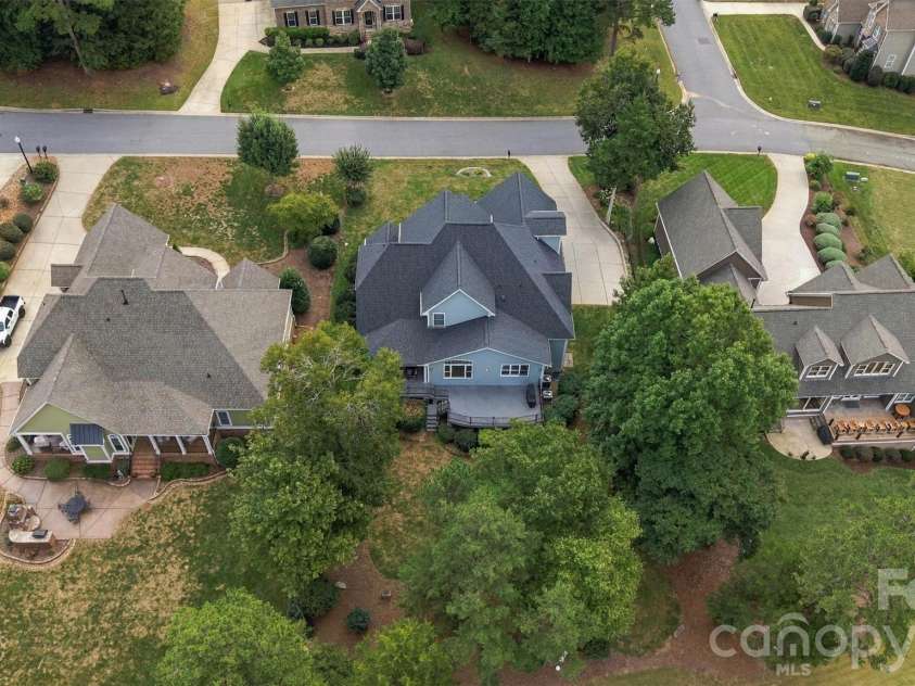 7159 Inverness Drive, Denver, NC 28037.  MLS# CAR4429099, YatesRealty ID 53541. 