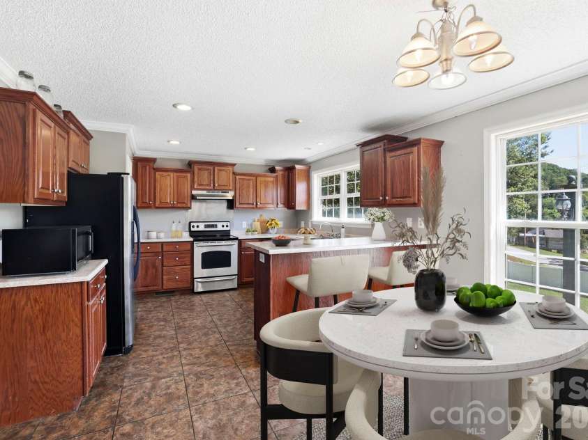 20 Warren Creek Road, Candler, NC 28715.  MLS# CAR4428308, YatesRealty ID 53546. 