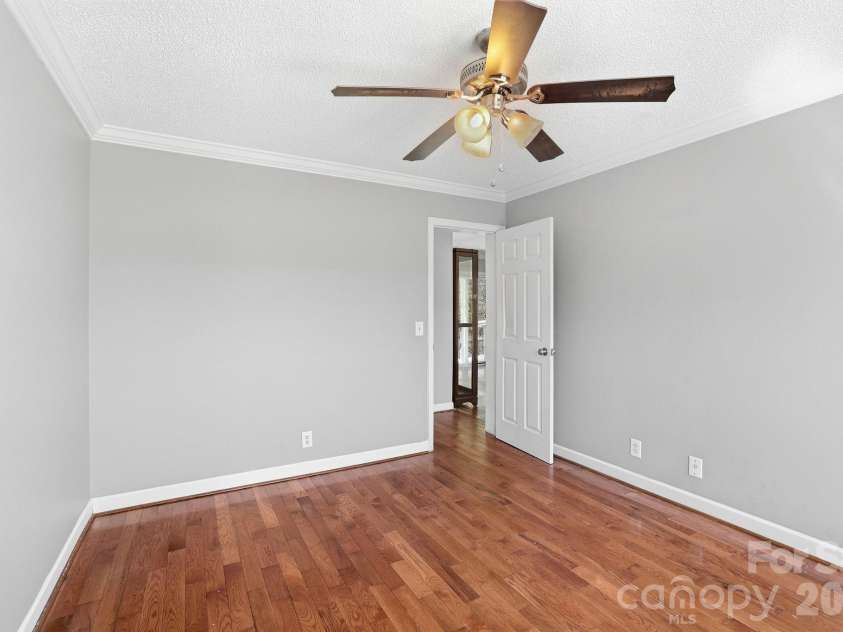 20 Warren Creek Road, Candler, NC 28715.  MLS# CAR4428308, YatesRealty ID 53546. 